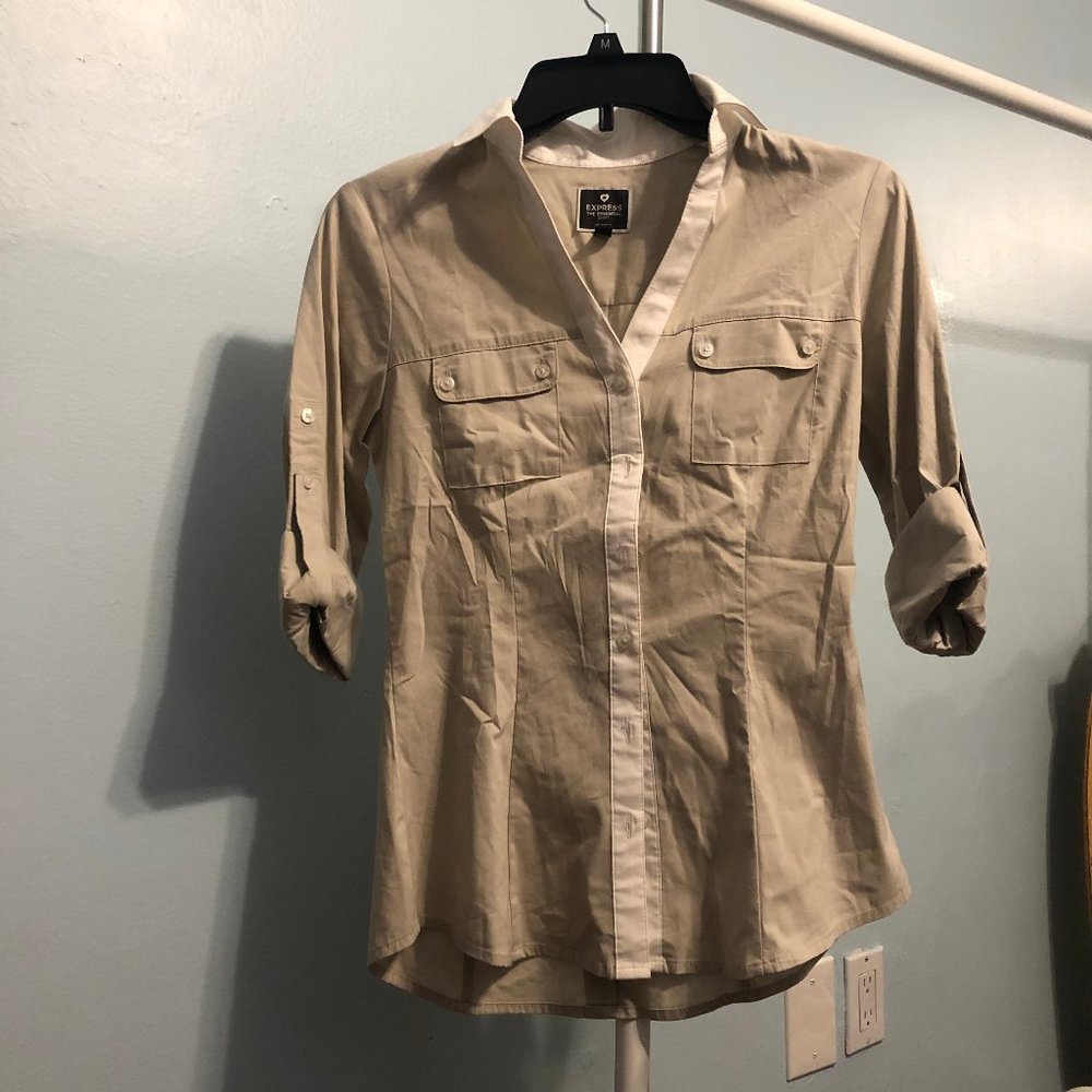 Elegant button down shirt